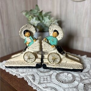 Charming Figurine Bookends with Parasols Vintage Chalkware Asian Boy and Girl
